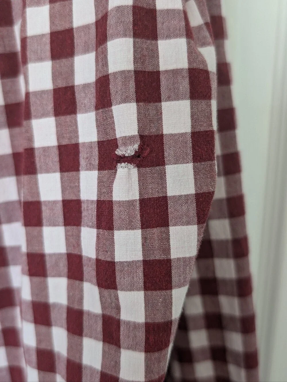 Bundle Of 2 J Crew Button-Down Plaid Shirts - Gray & Burgundy (Men)